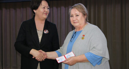 Ректор КГМА награждена нагрудным знаком «Отличник образования"