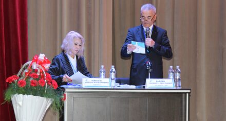 КММАда “Кыргызстандын стоматологиясы – 2022” XV Эл аралык конгресси өтүүдө