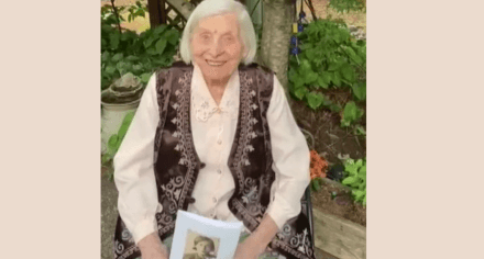 Поздравление Александра Передереева - выпускница КГМИ 1941 года