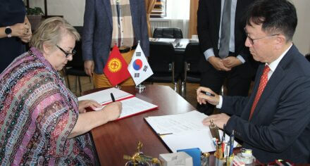 Ректор КГМА встретилась с представителями Университетским медицинским центром Сунчонхян, Южная Корея