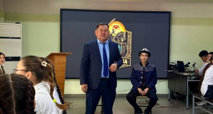 "Манас" эпосунун күнүнө карата